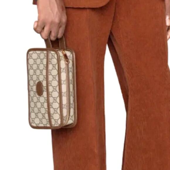 NEW! GIFTABLE! Gucci GG Supreme Toiletry Clutch Pouch - Picture 4 of 15